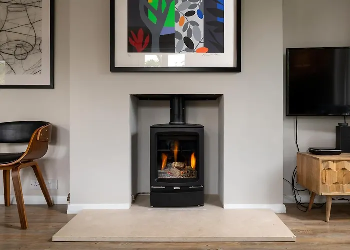 Lewes Heights Is A Spacious Modern Luxury Home With Stunning Views