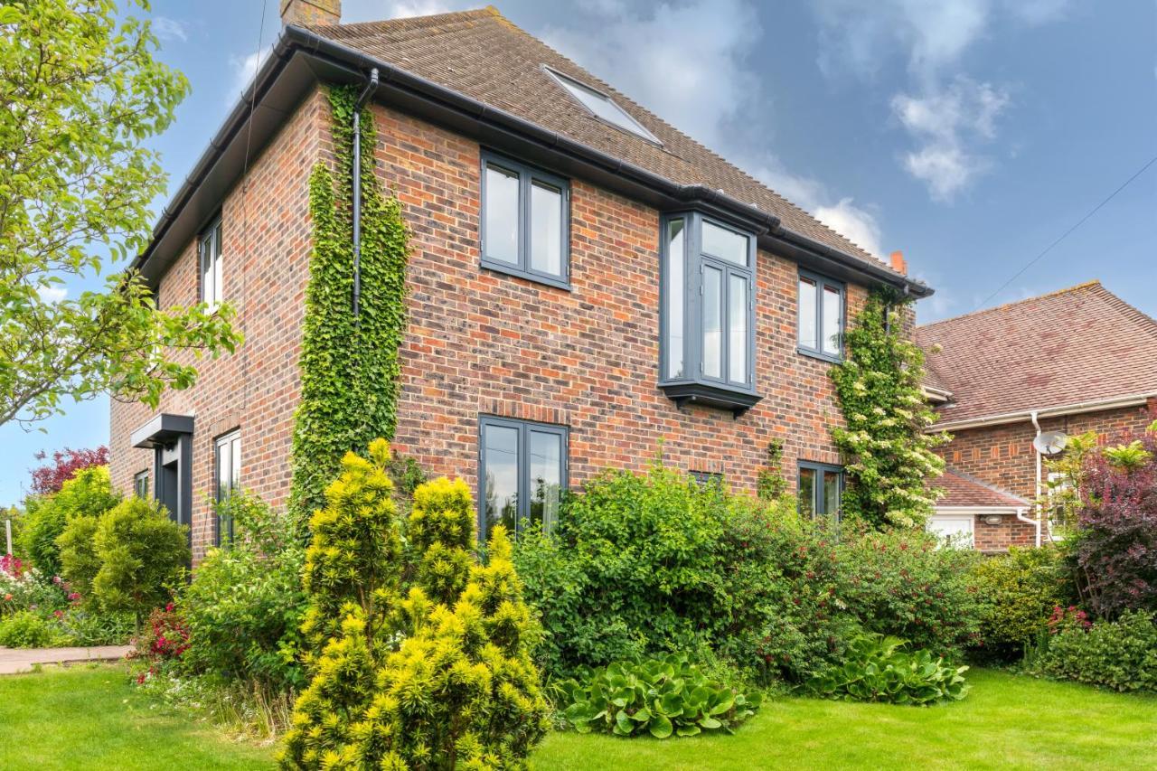 Heights Is A Spacious Modern Luxury With Stunning Views
