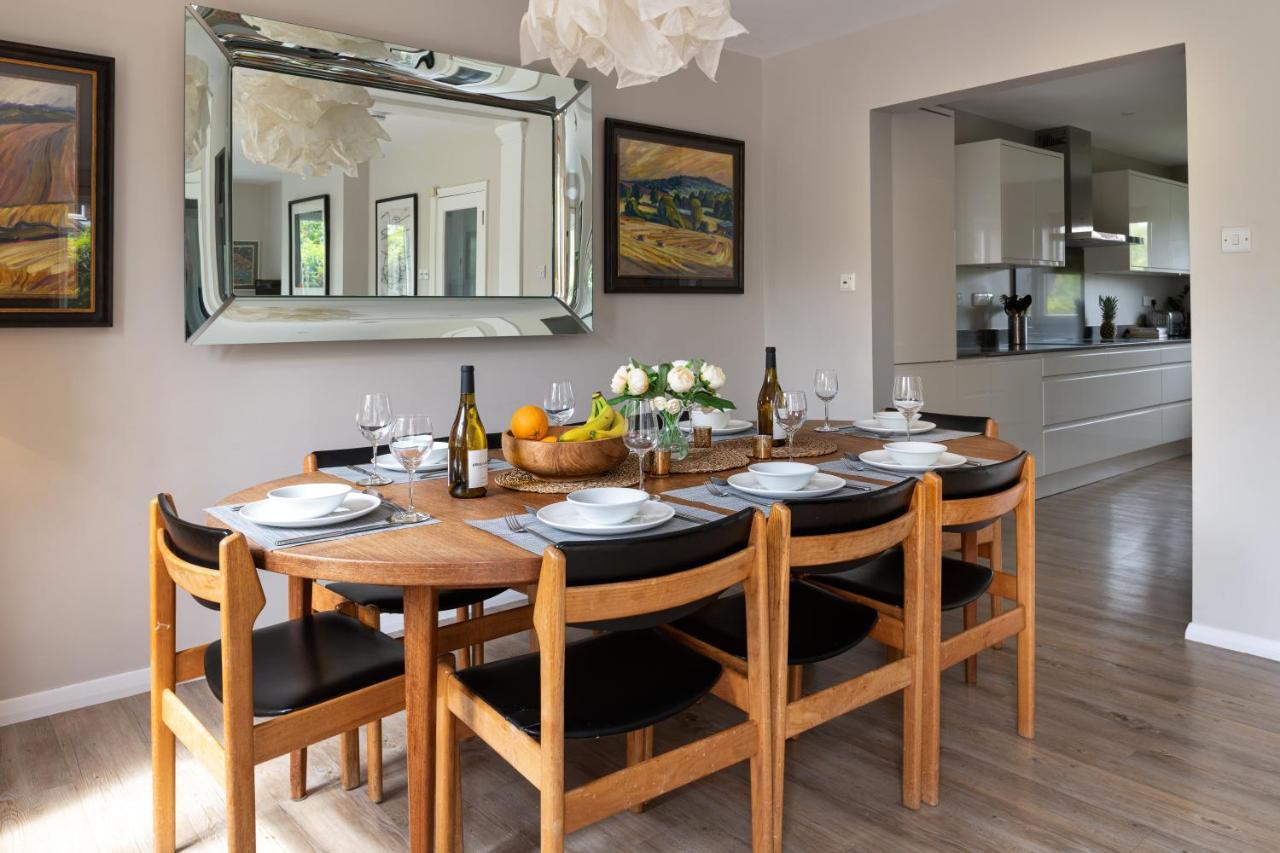Heights Is A Spacious Modern Luxury With Stunning Views Villa *